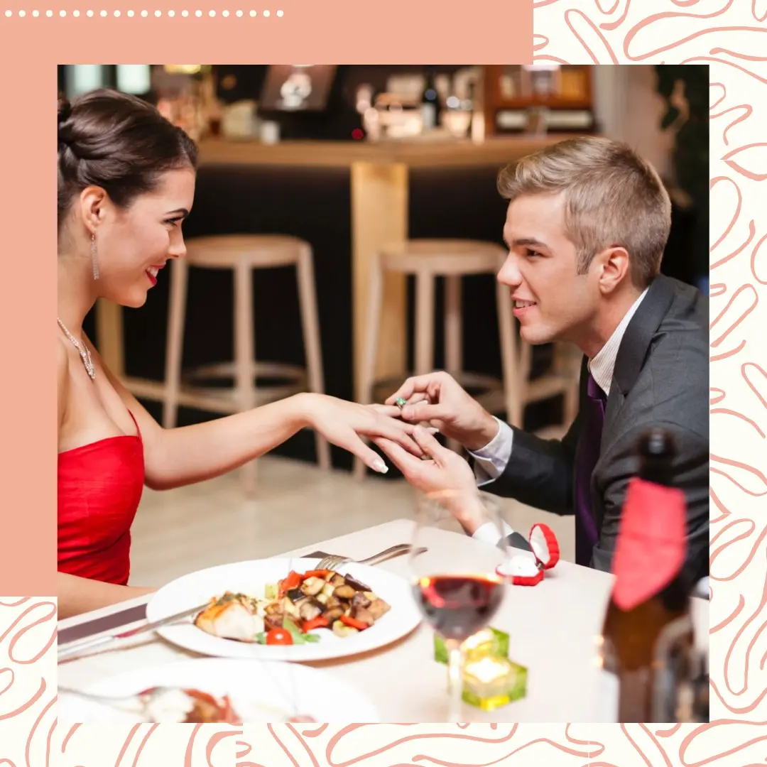 Pedido de casamento no Restaurante com anel de noivado