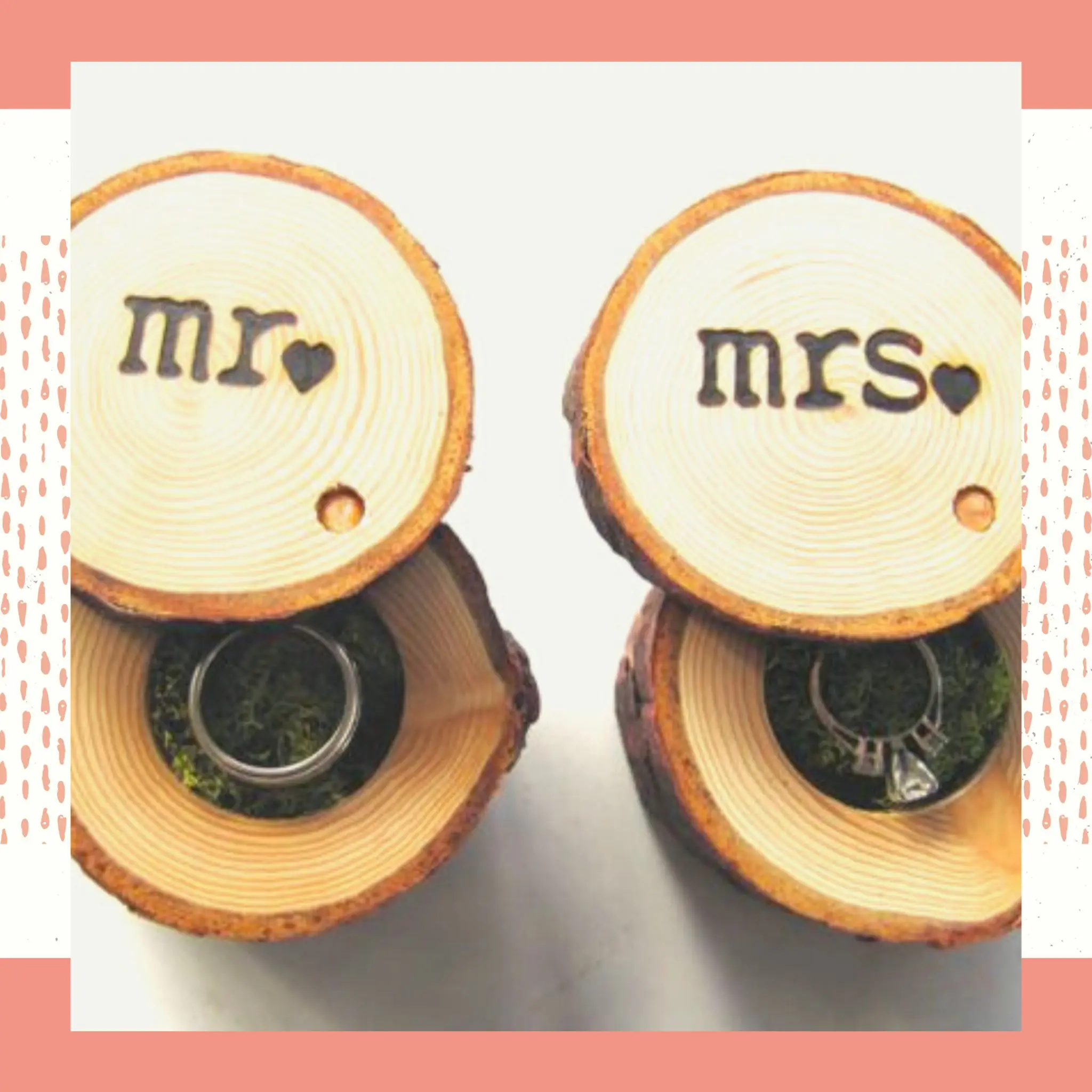 Porta aliança de madeira redonda onde são duas bases um para a aliança do noivo e outro para a aliança da noiva.