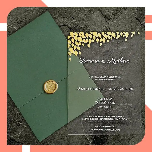 convite de casamento transparente com envelope verde