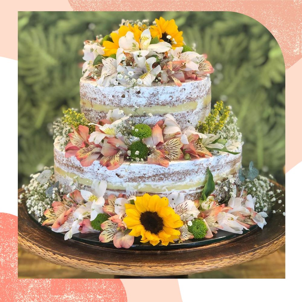 bolo de casamento rústico com girassol