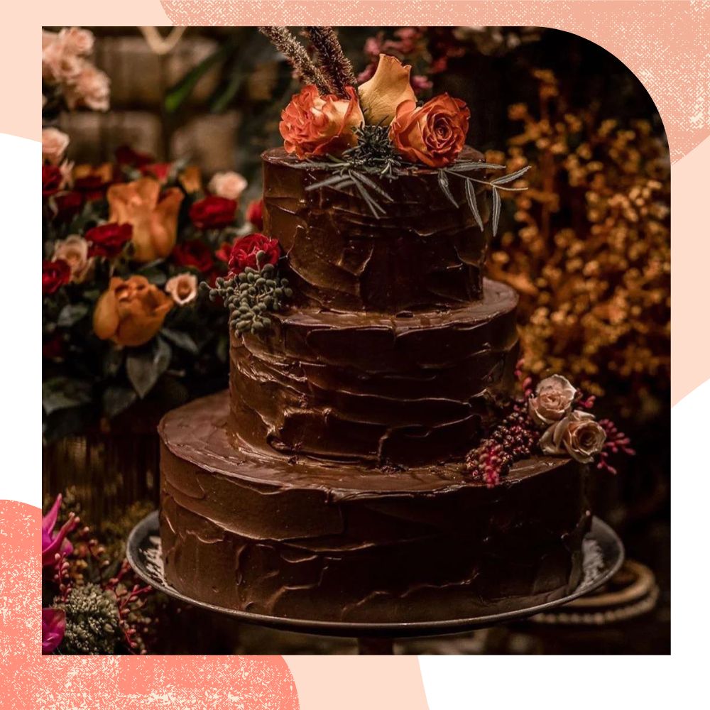 bolo de casamento rústico de chocolate