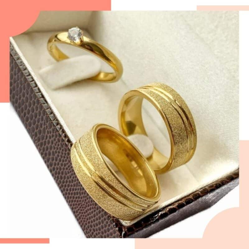 aliança de casamento grossa de ouro dourado com anel solitário
