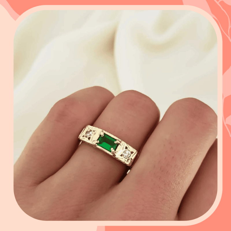 anel de formatura verde esmeralda
