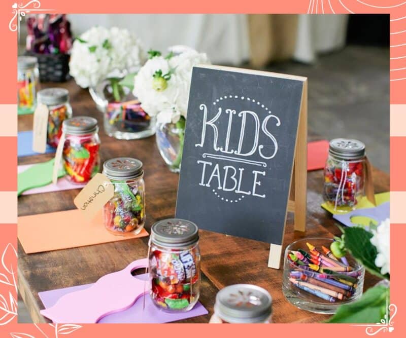 mesa para crianças em casamento