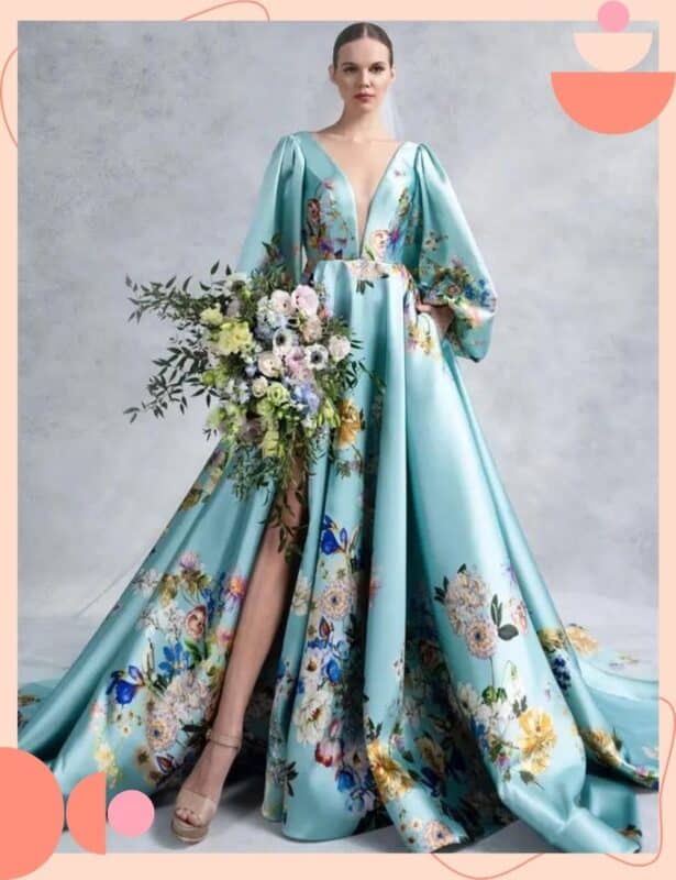 vestido de noiva colorido azul com flores