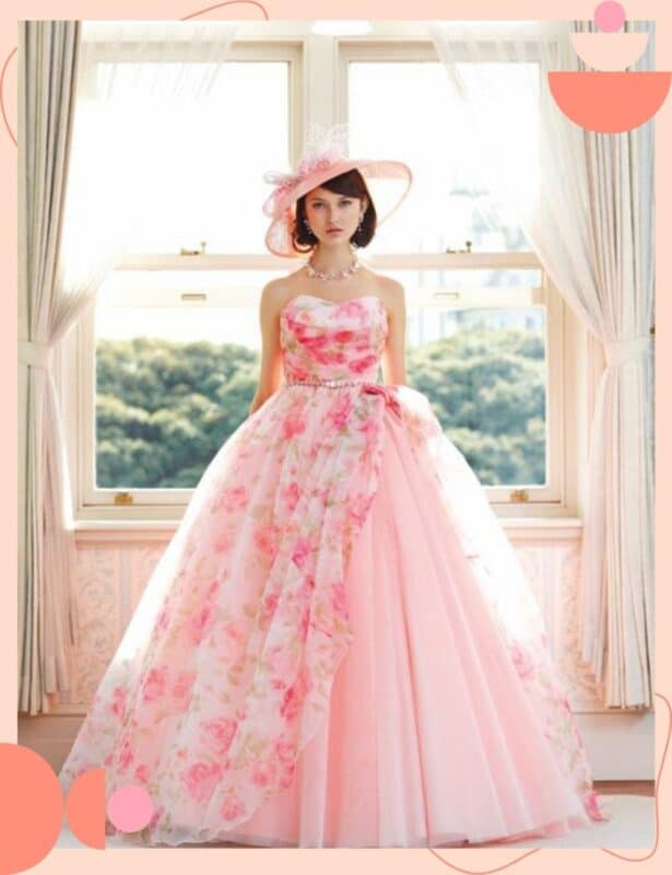 vestido de noiva colorido rosa claro florido