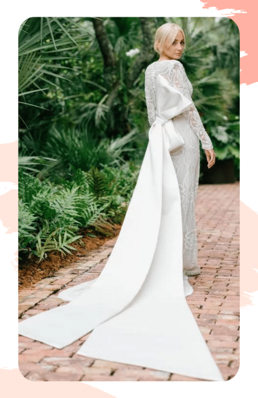 vestido de noiva branco com cauda longa